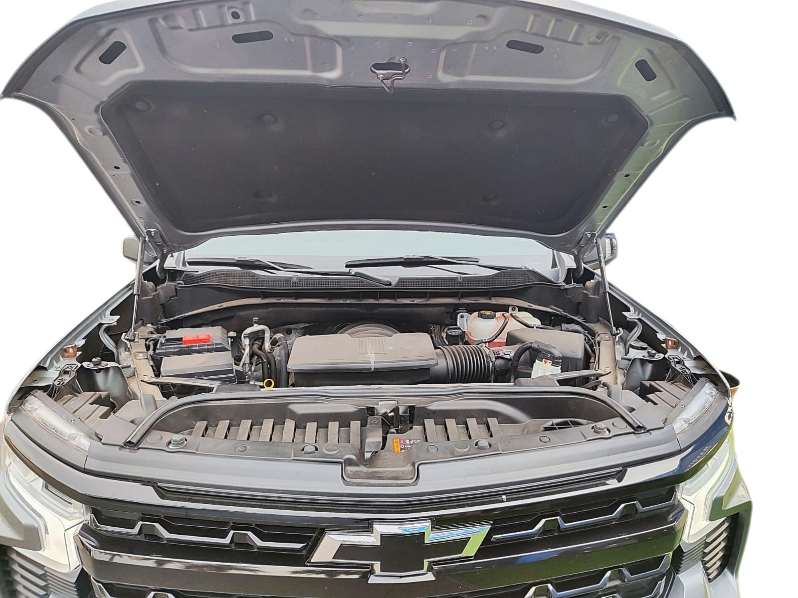 CHEVROLET SILVERADO 2024 - Imagen 10 de 12