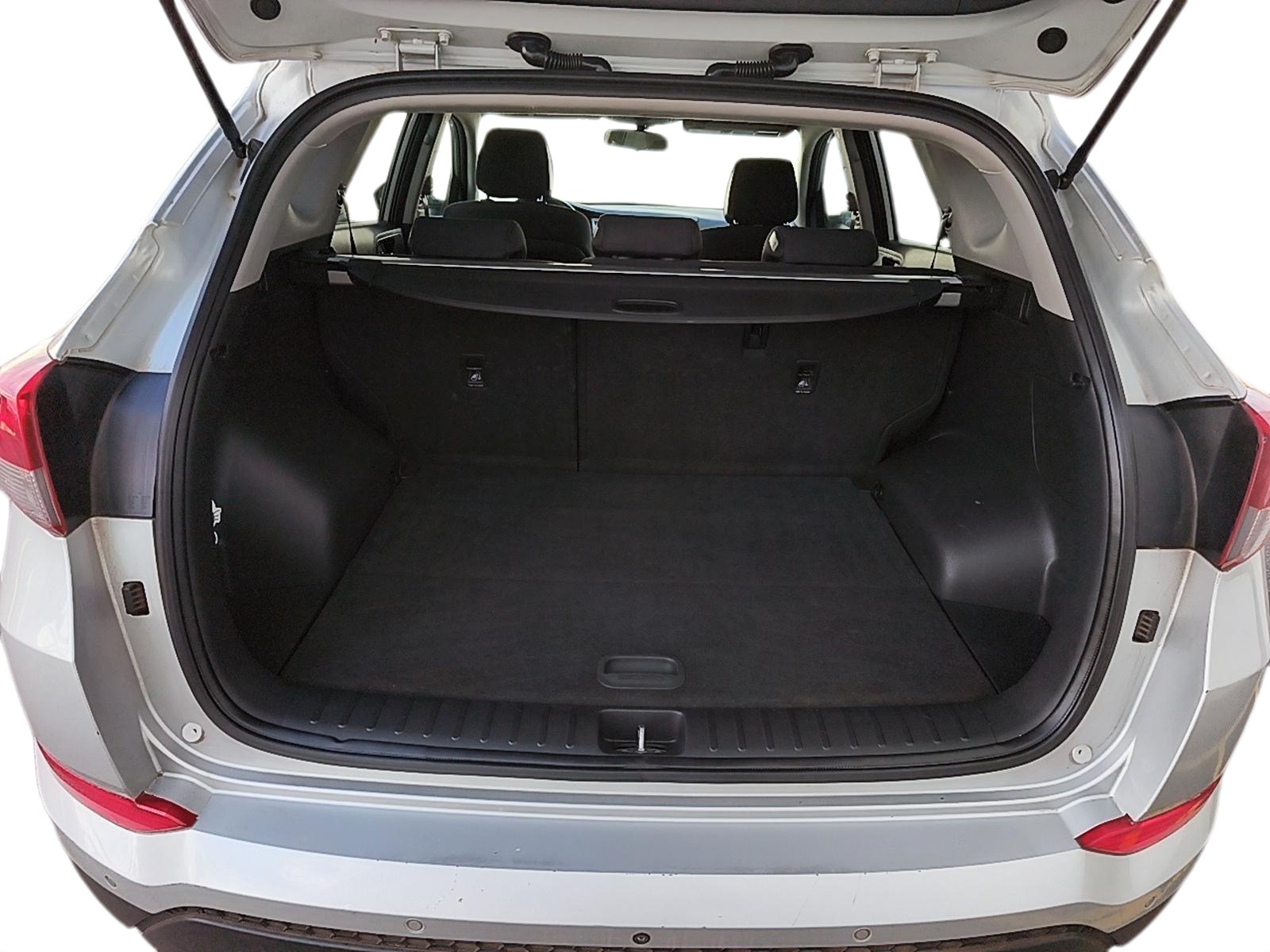 Hyundai TUCSON 2017 - Imagen 6 de 12