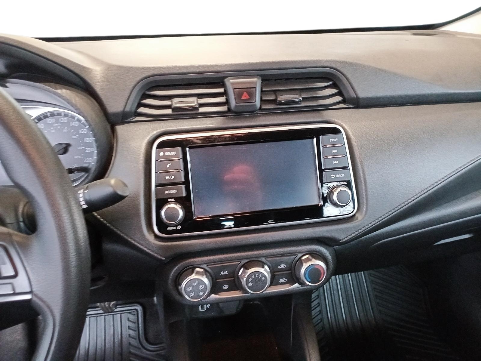 Nissan VERSA 2025 - Imagen 11 de 11