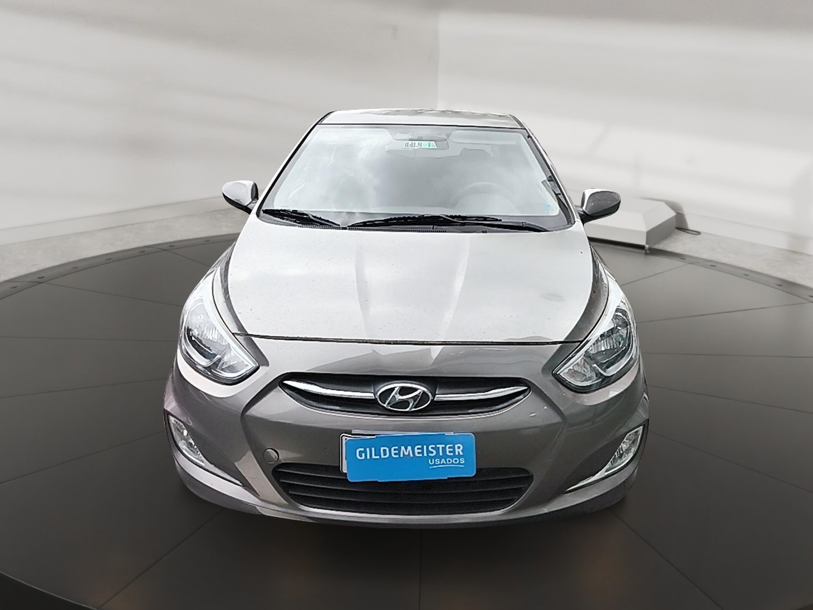 Hyundai ACCENT 2018 - Foto 2 de 12