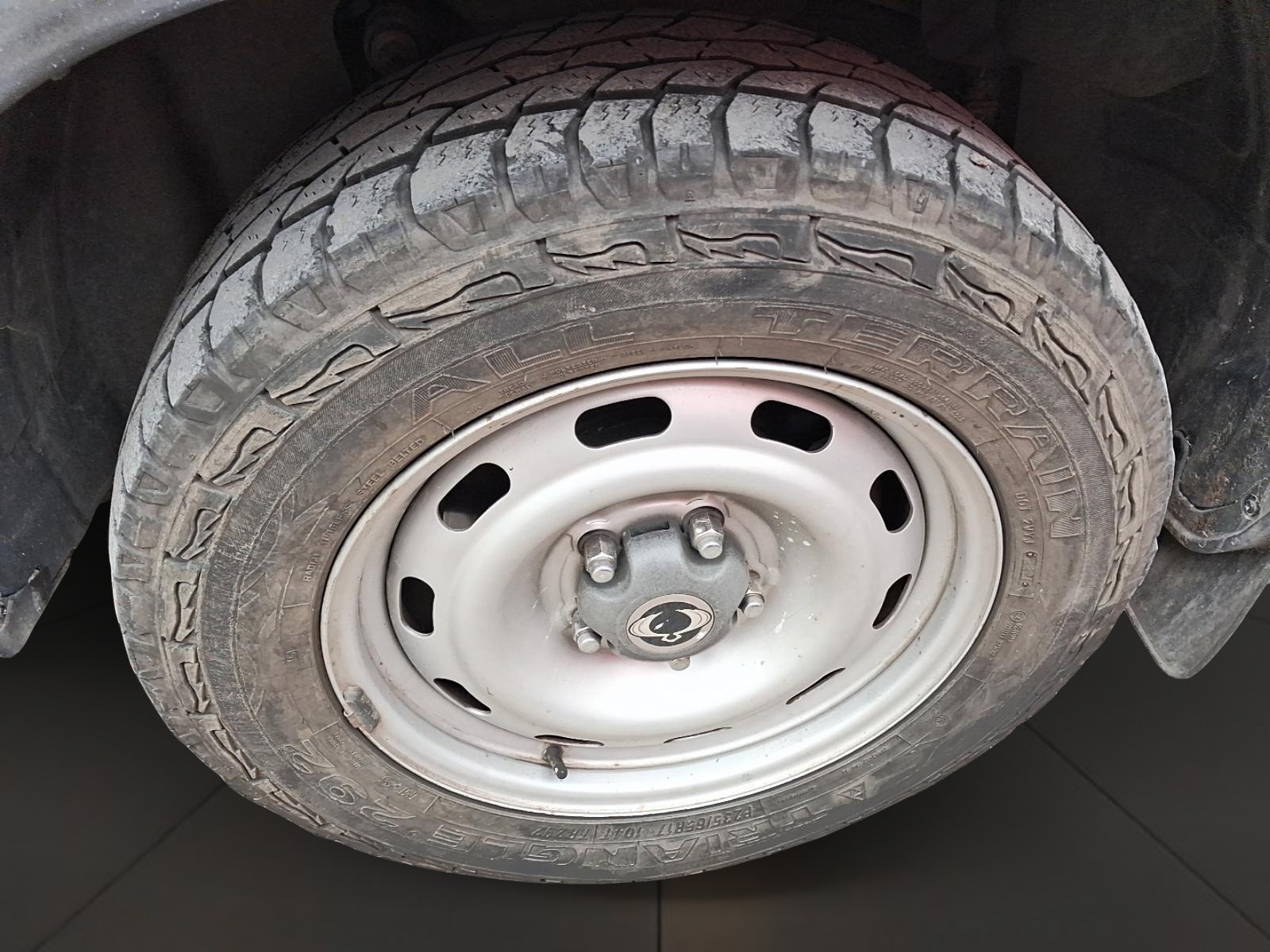 SSANGYONG GRAND MUSSO 2021 - Foto 5 de 12