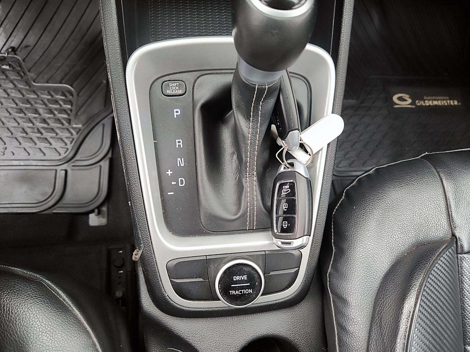 Hyundai VENUE 2020 - Imagen 11 de 12