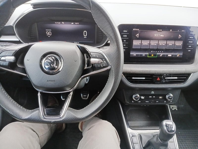 Skoda FABIA 2023 - Imagen 9 de 12