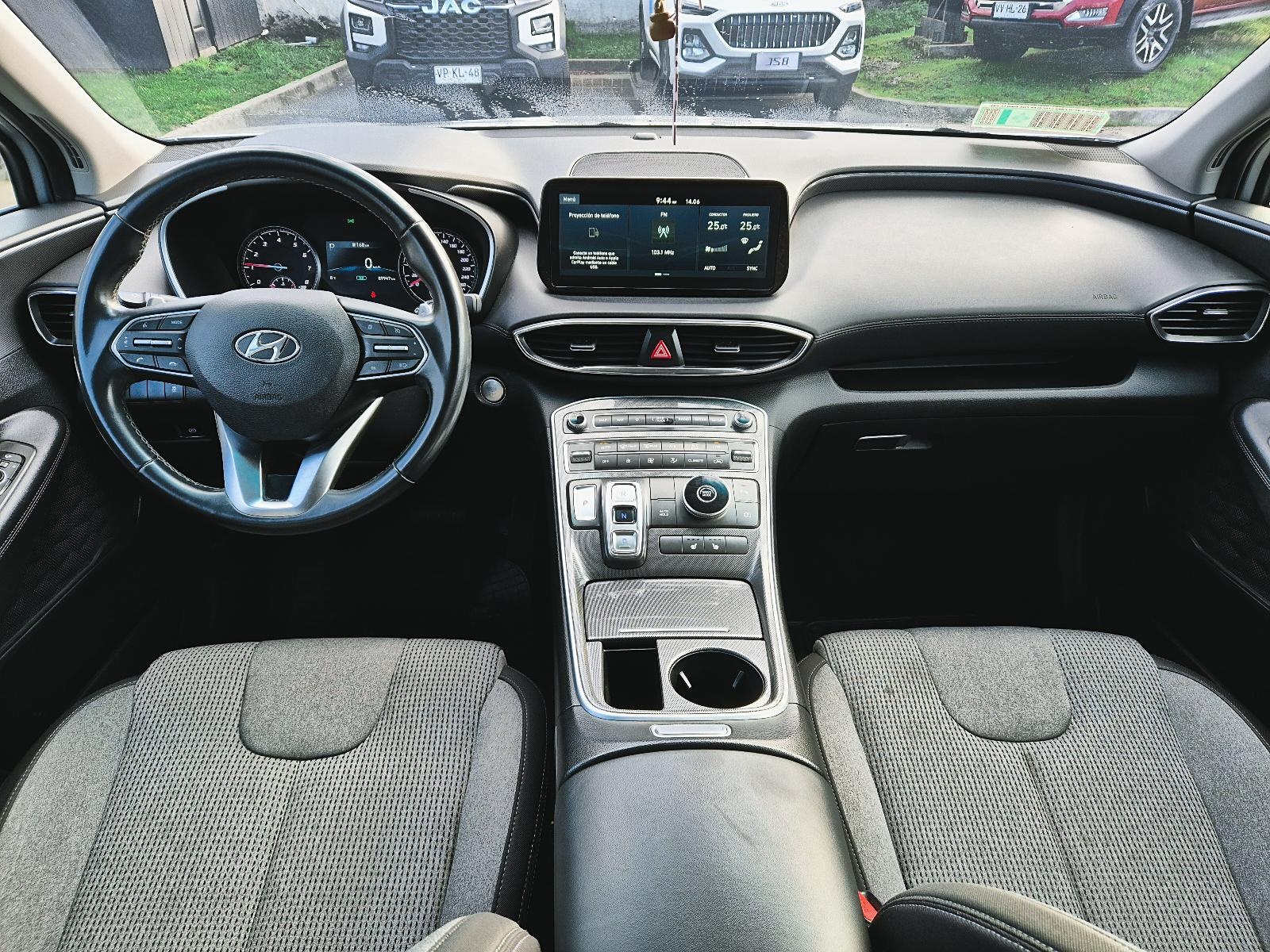 HYUNDAI SANTA FE 2022 - Imagen 9 de 12