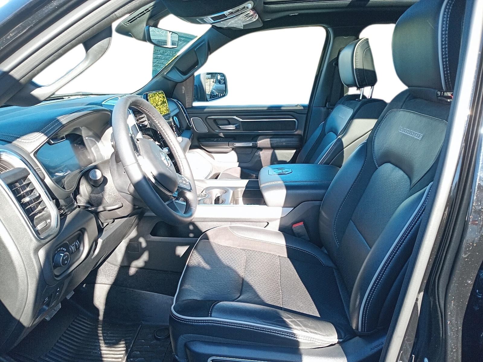 RAM 1500 2025 - Imagen 7 de 12