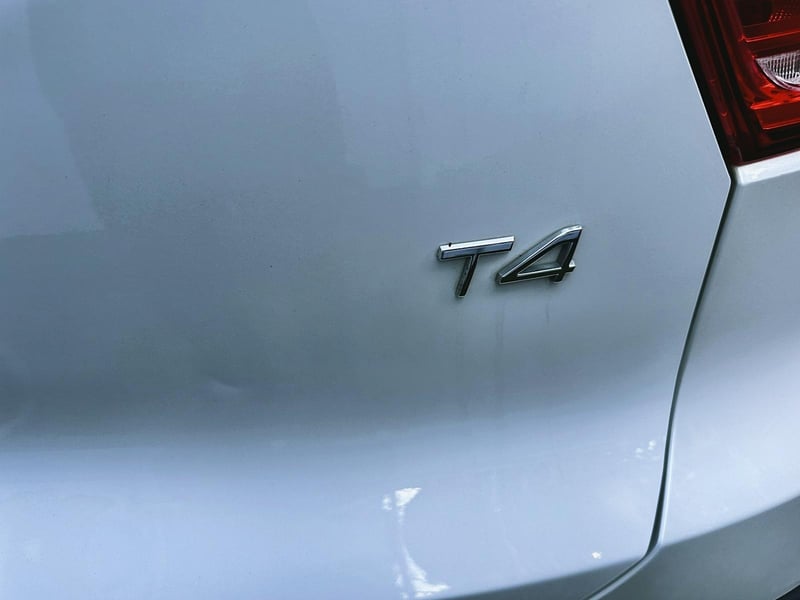 Volvo XC40 2022 - Imagen 6 de 12