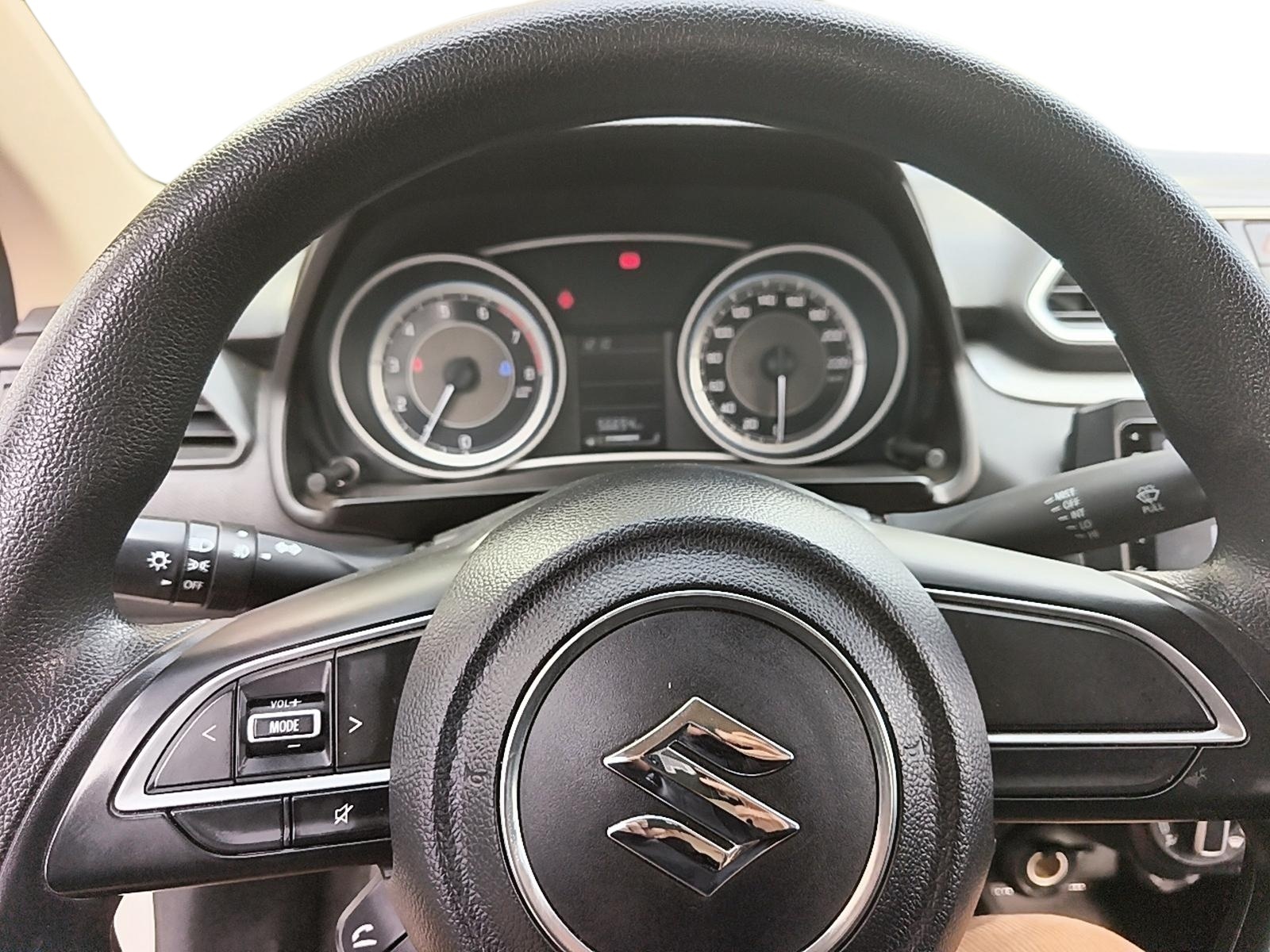 Suzuki SUZUKI 2024 - Imagen 11 de 12
