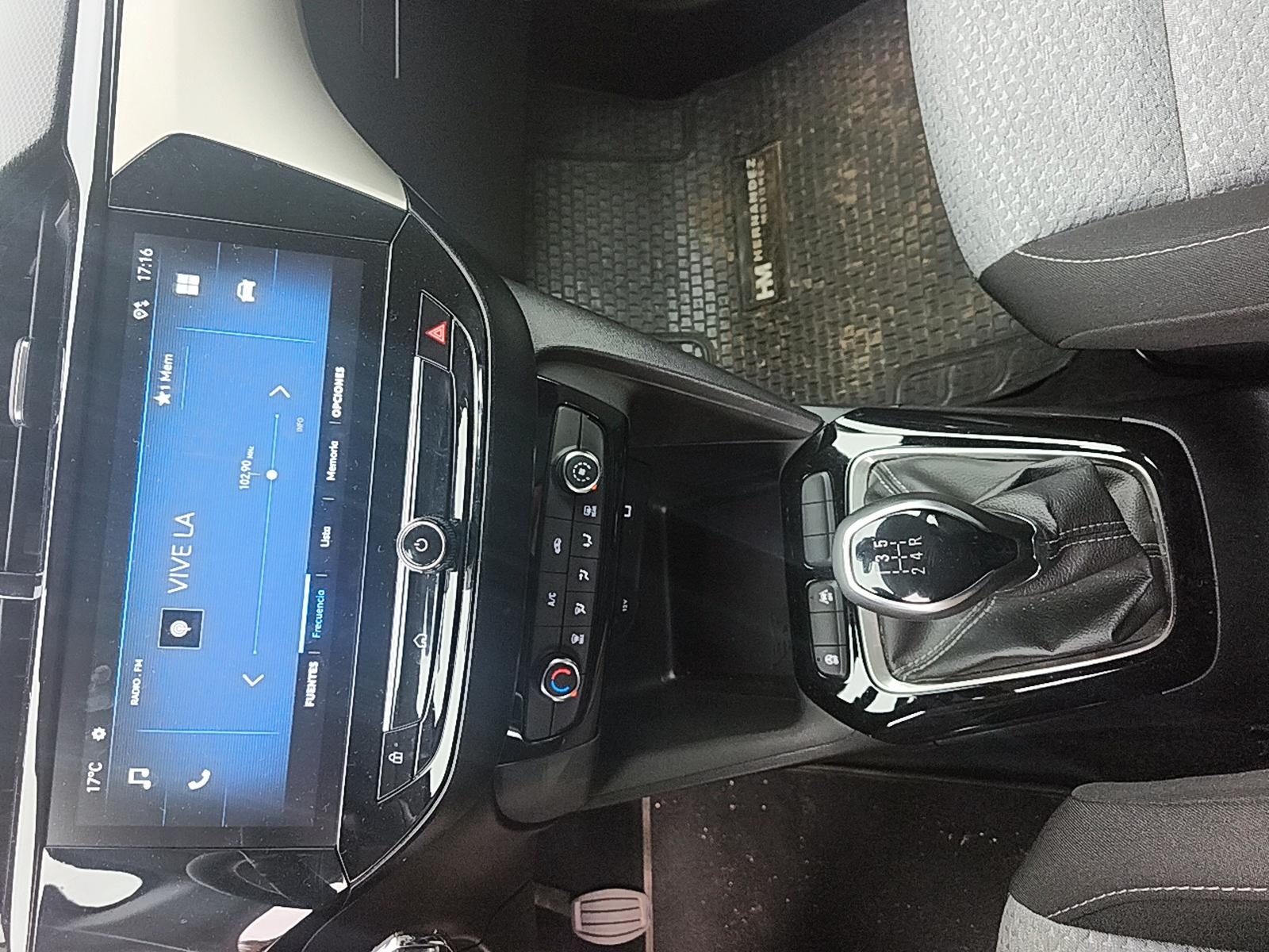 Opel CORSA 2024 - Imagen 11 de 12