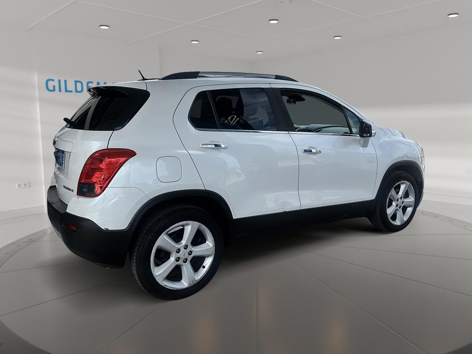 Chevrolet TRACKER 2017 - Foto 3 de 11
