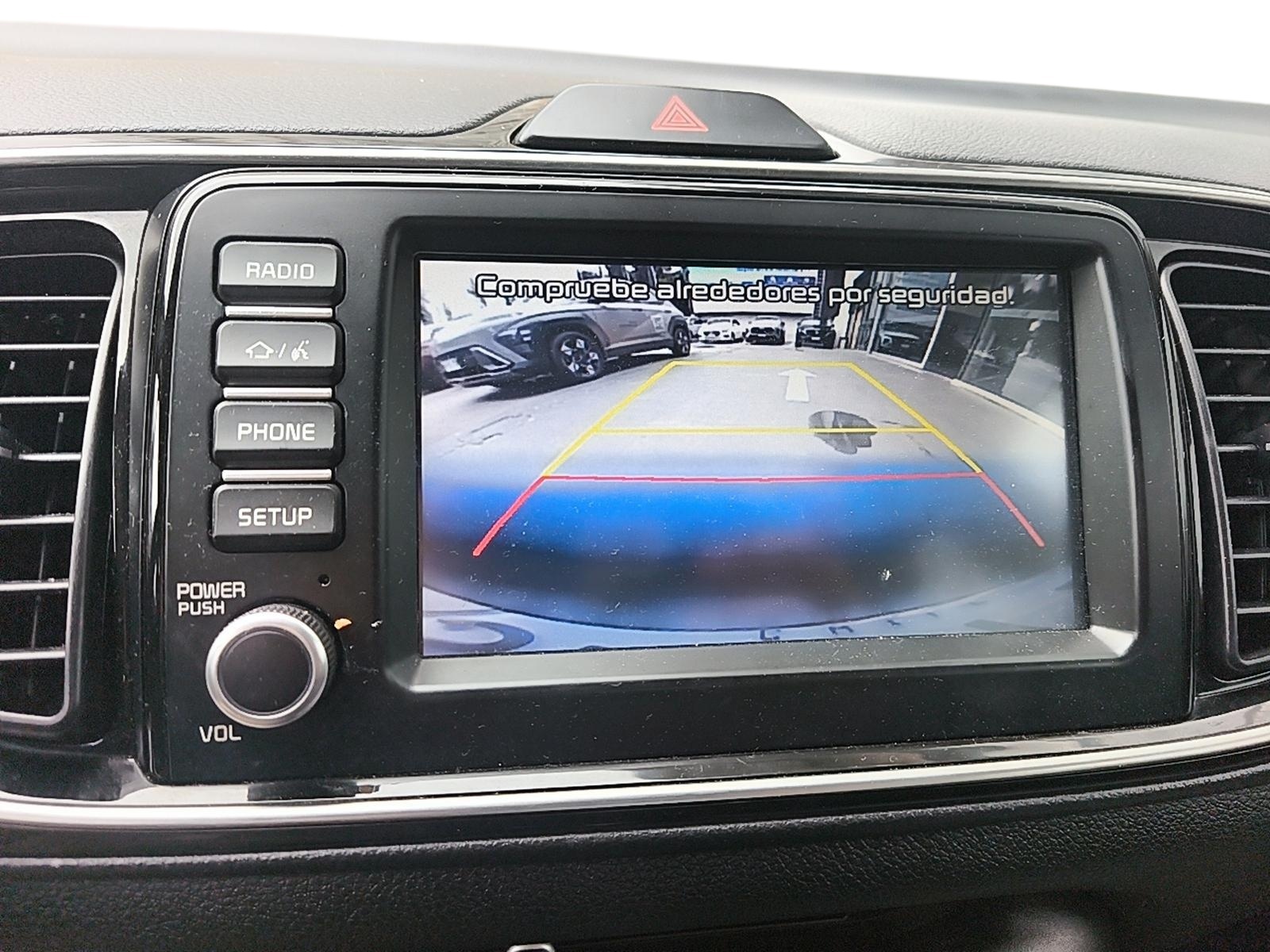 Kia SOLUTO 2023 - Imagen 9 de 12