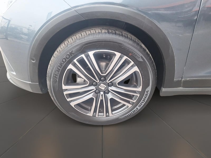 SEAT ARONA 2025 - Imagen 8 de 12