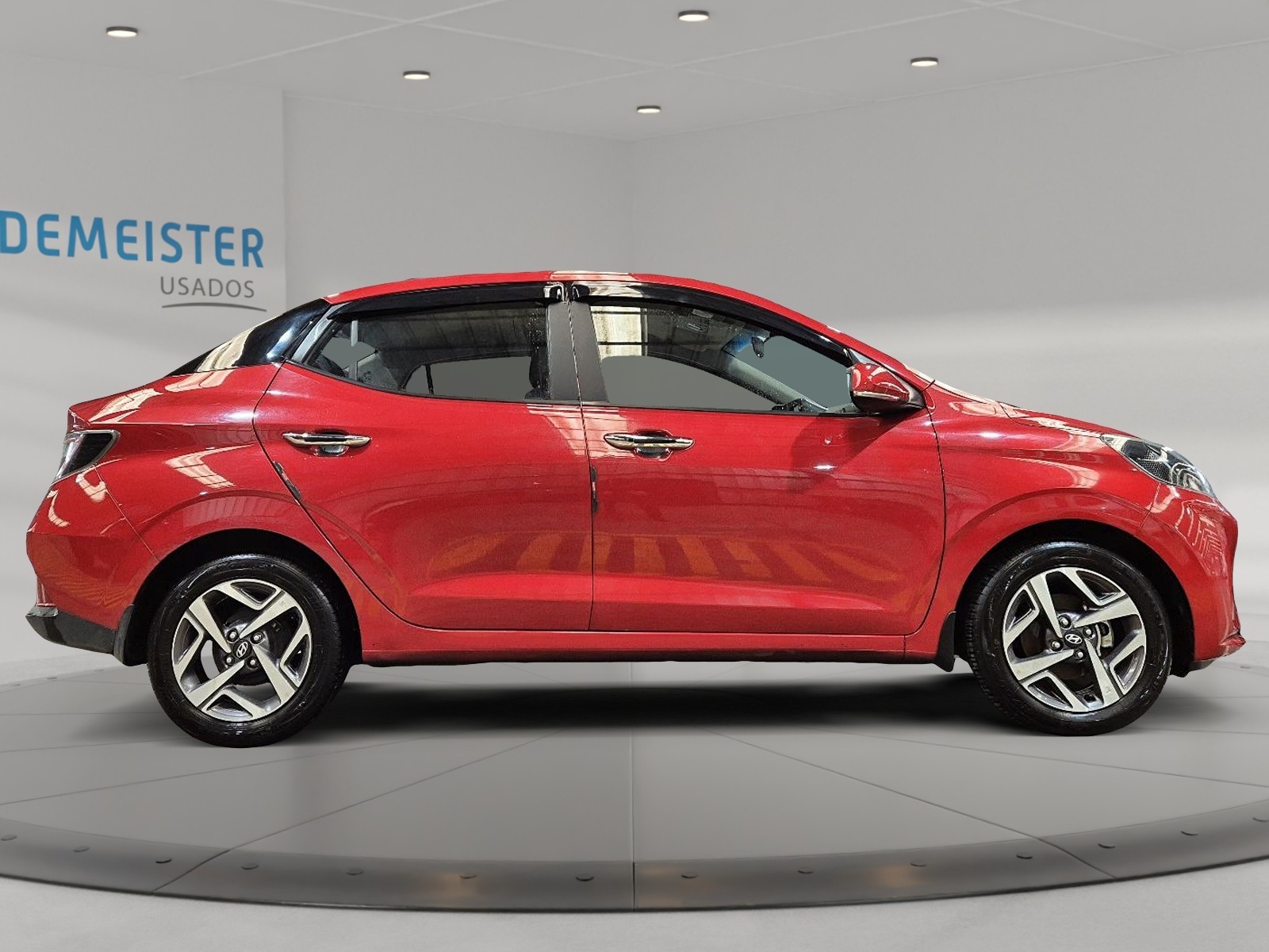 Hyundai GRAND I-10 2023 - Foto 4 de 9