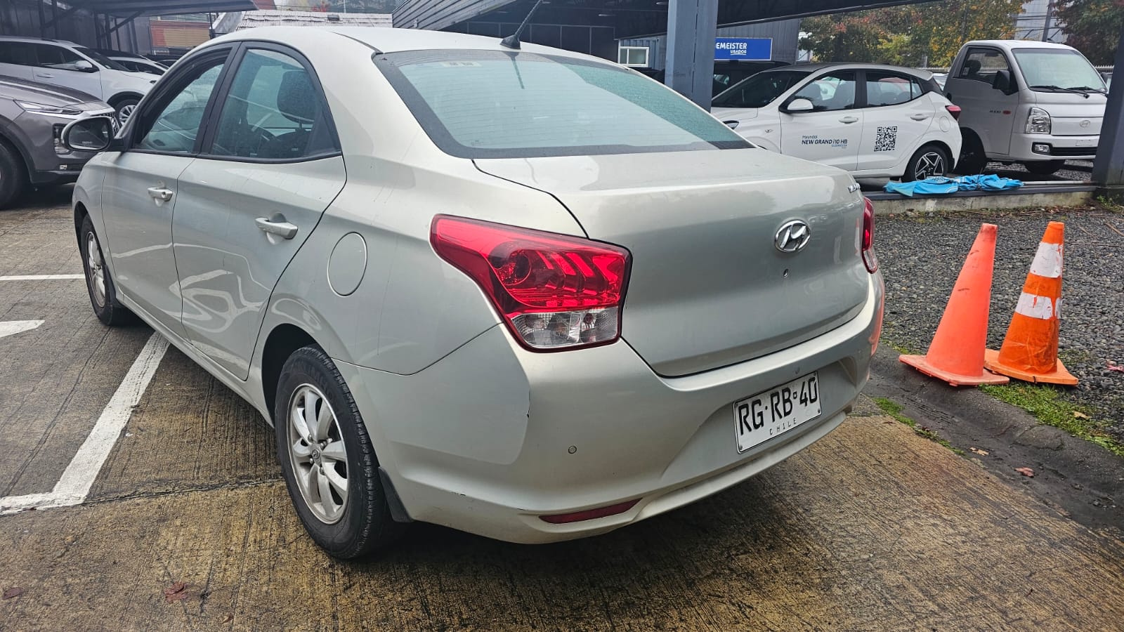 HYUNDAI VERNA 2021 - Imagen 6 de 12