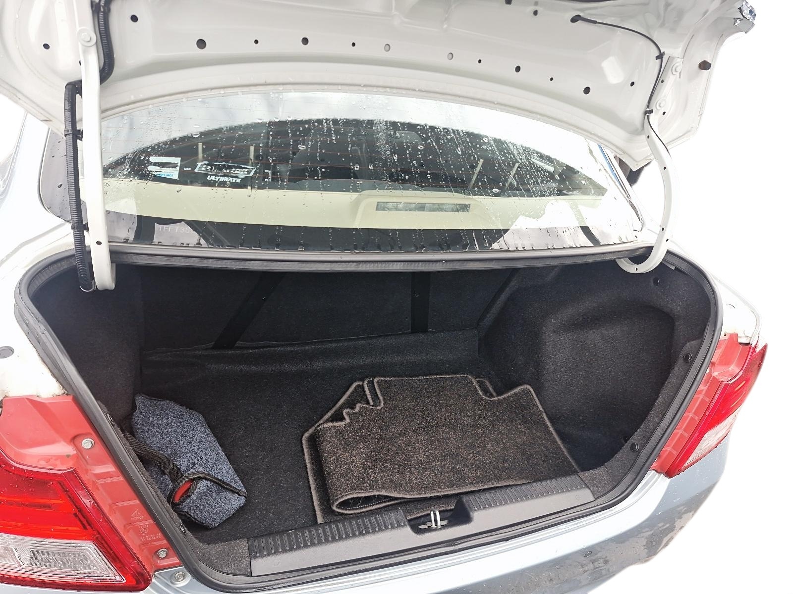 Suzuki SUZUKI 2024 - Imagen 7 de 11