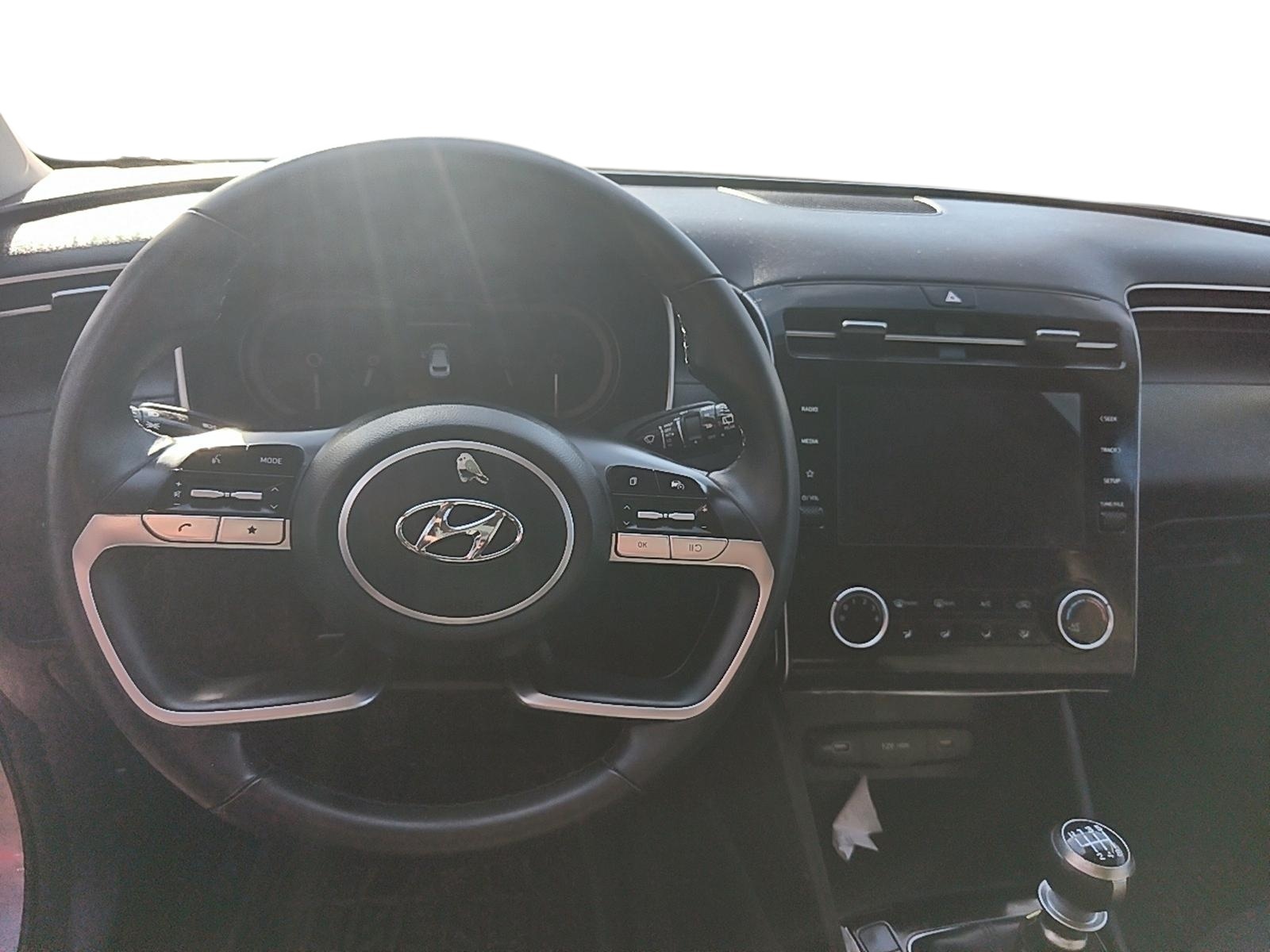 HYUNDAI TUCSON 2023 - Imagen 8 de 12