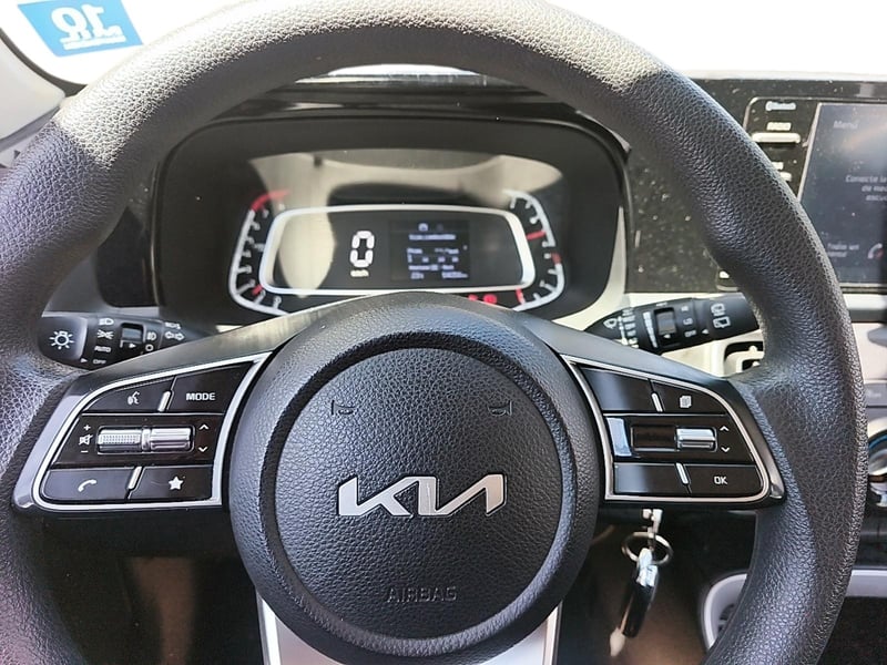 Kia SONET 2023 - Imagen 12 de 12