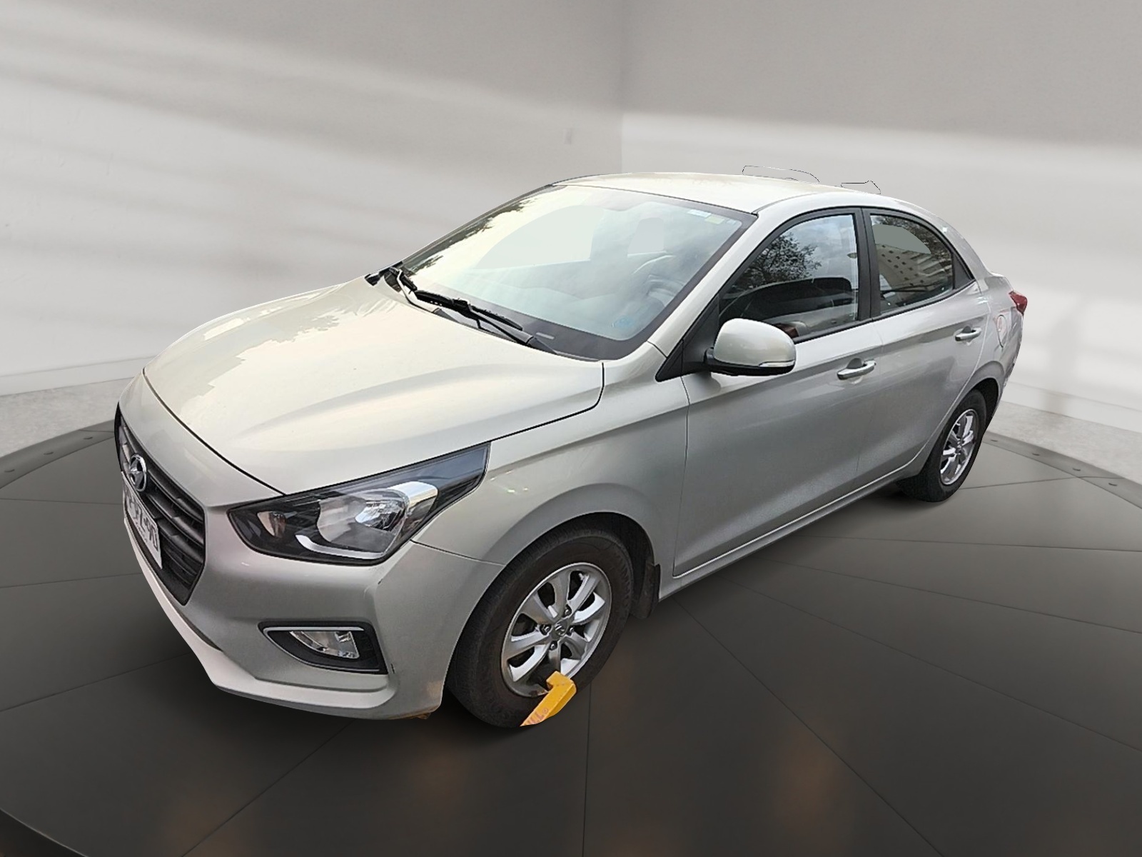 Hyundai VERNA 2021 - Foto 5 de 12