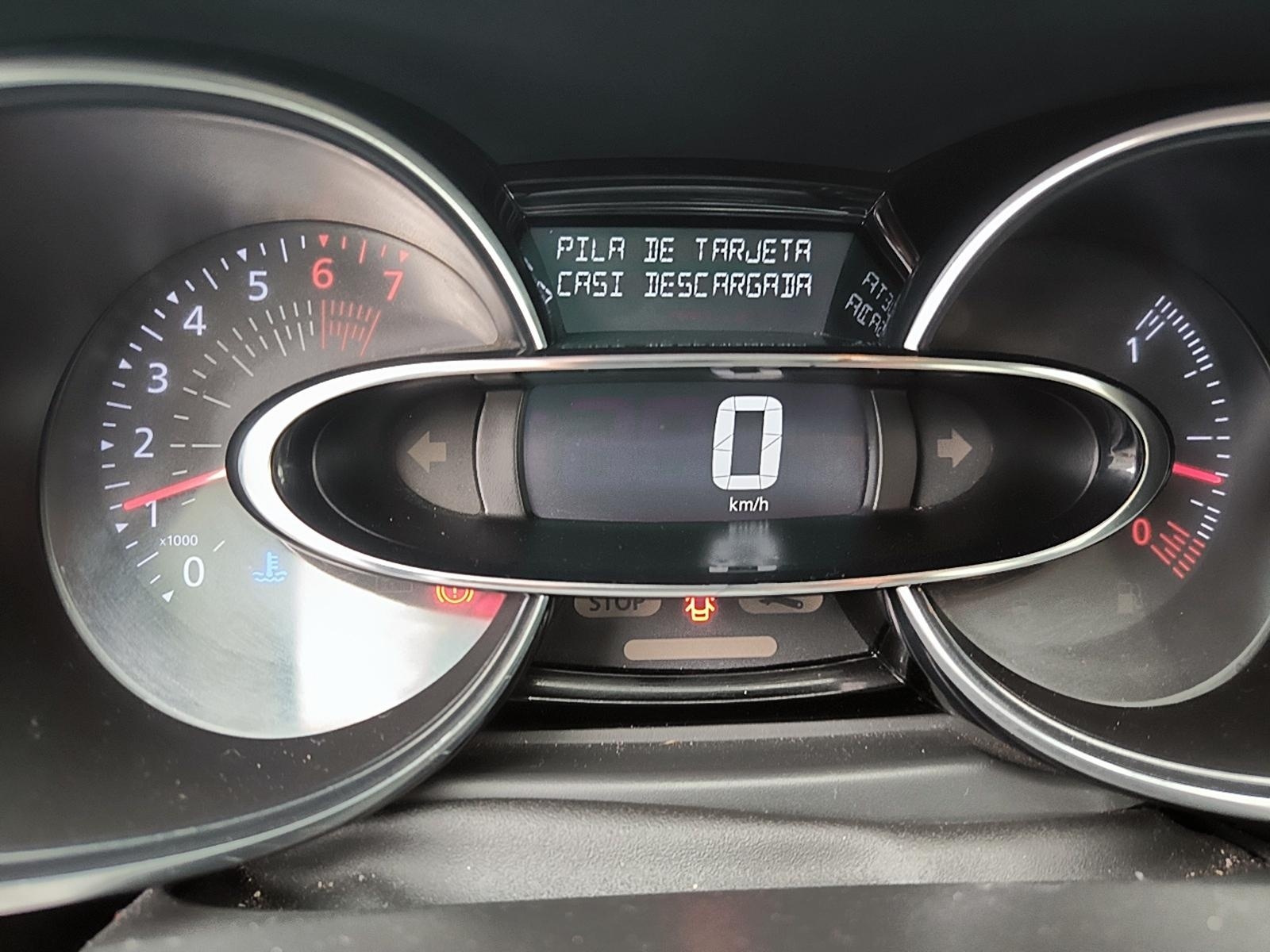 RENAULT CLIO 2020 - Imagen 7 de 12