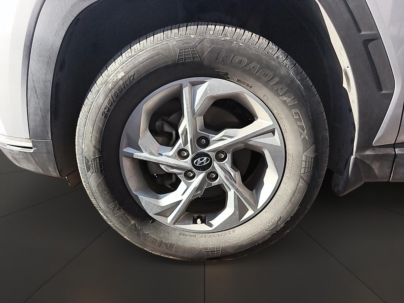 HYUNDAI TUCSON 2023 - Foto 5 de 12