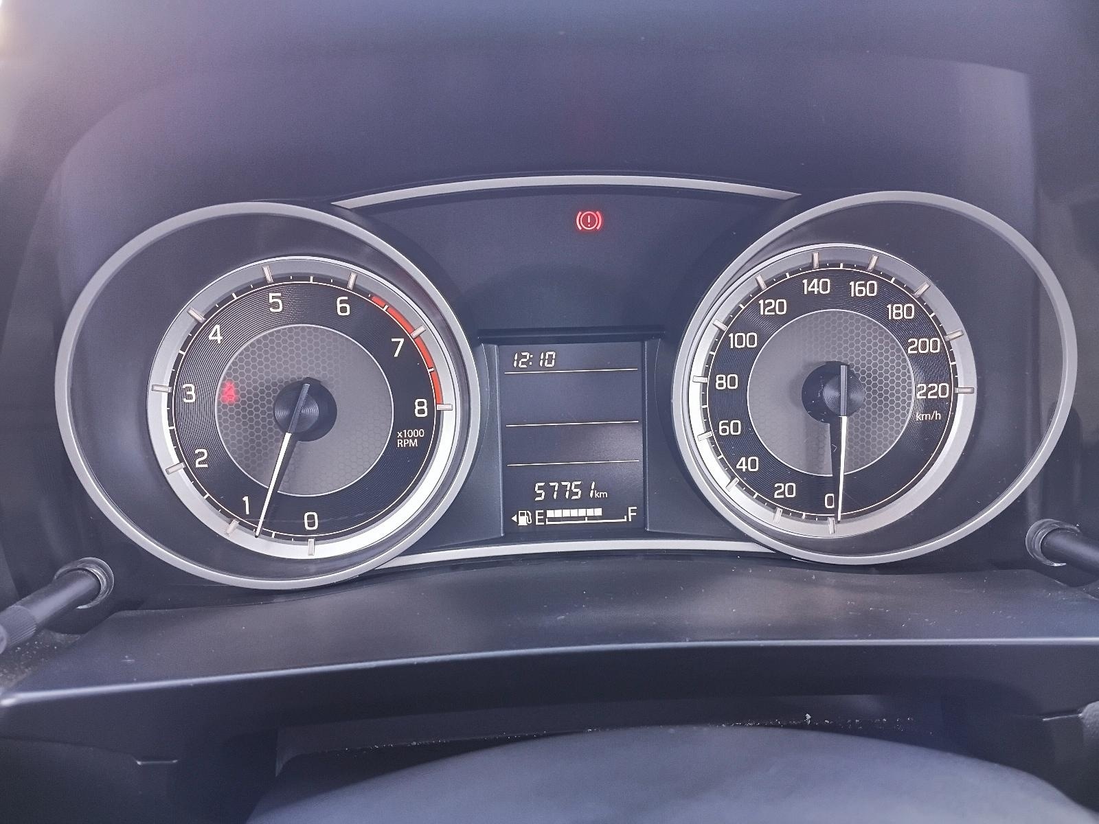 SUZUKI SUZUKI 2024 - Imagen 11 de 12