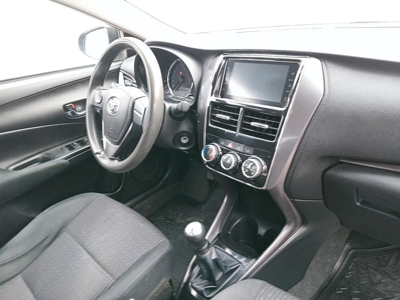 Toyota TOYOTA 2022 - Imagen 8 de 10