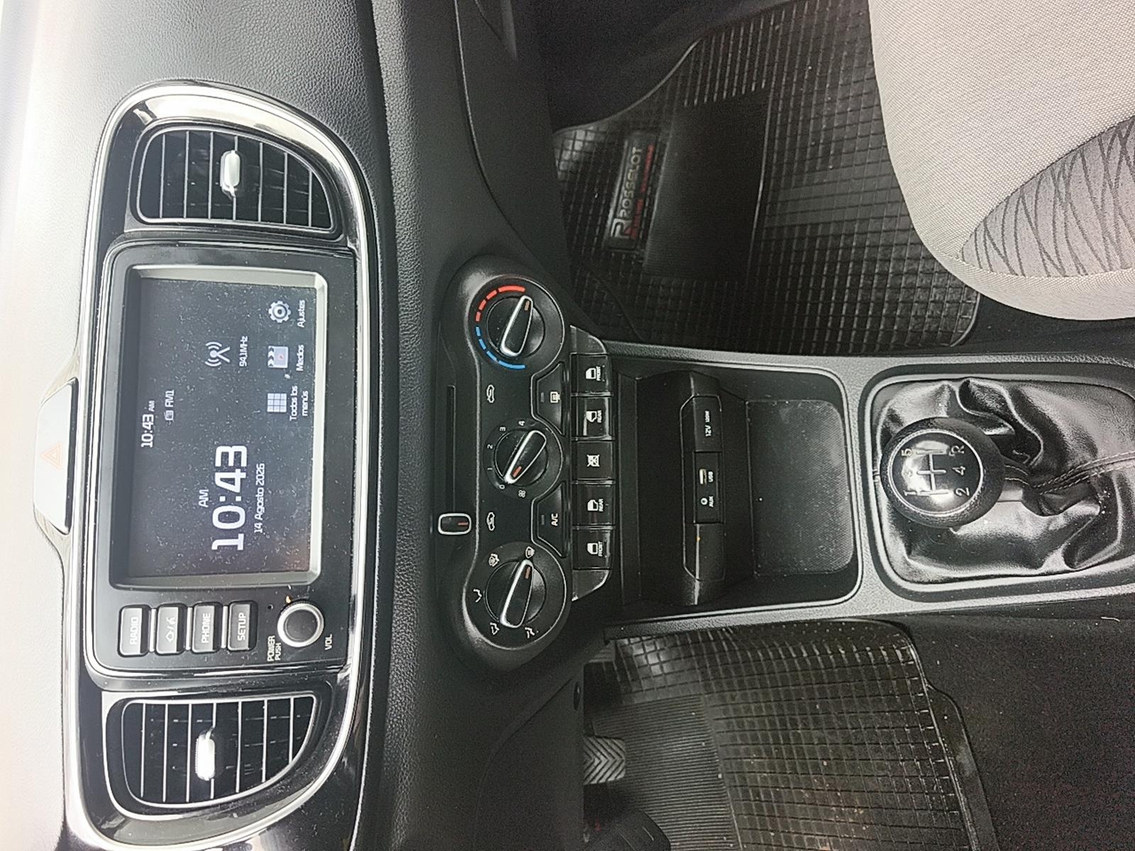 Kia SOLUTO 2023 - Imagen 11 de 12