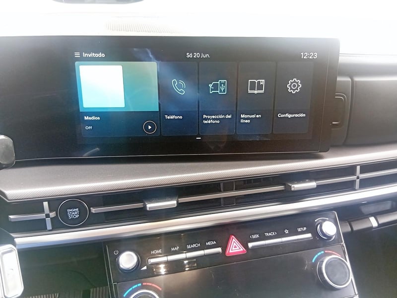 Hyundai SANTA FE MX5 2.5 AT 4WD DESIGN 2025 - Imagen 11 de 12
