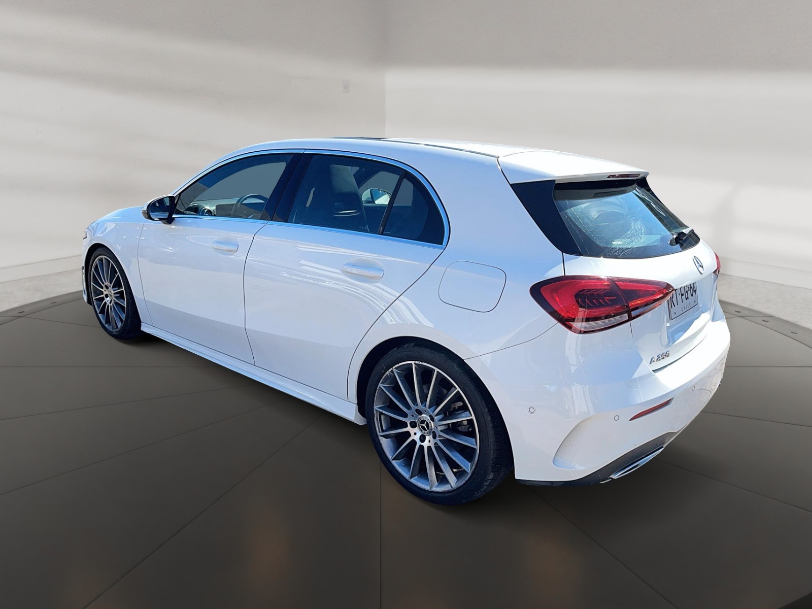Mercedes-Benz 250 2022 - Imagen 4 de 12