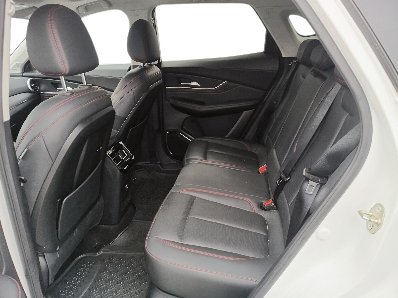 Dongfeng T5 EVO 2023 - Imagen 9 de 12