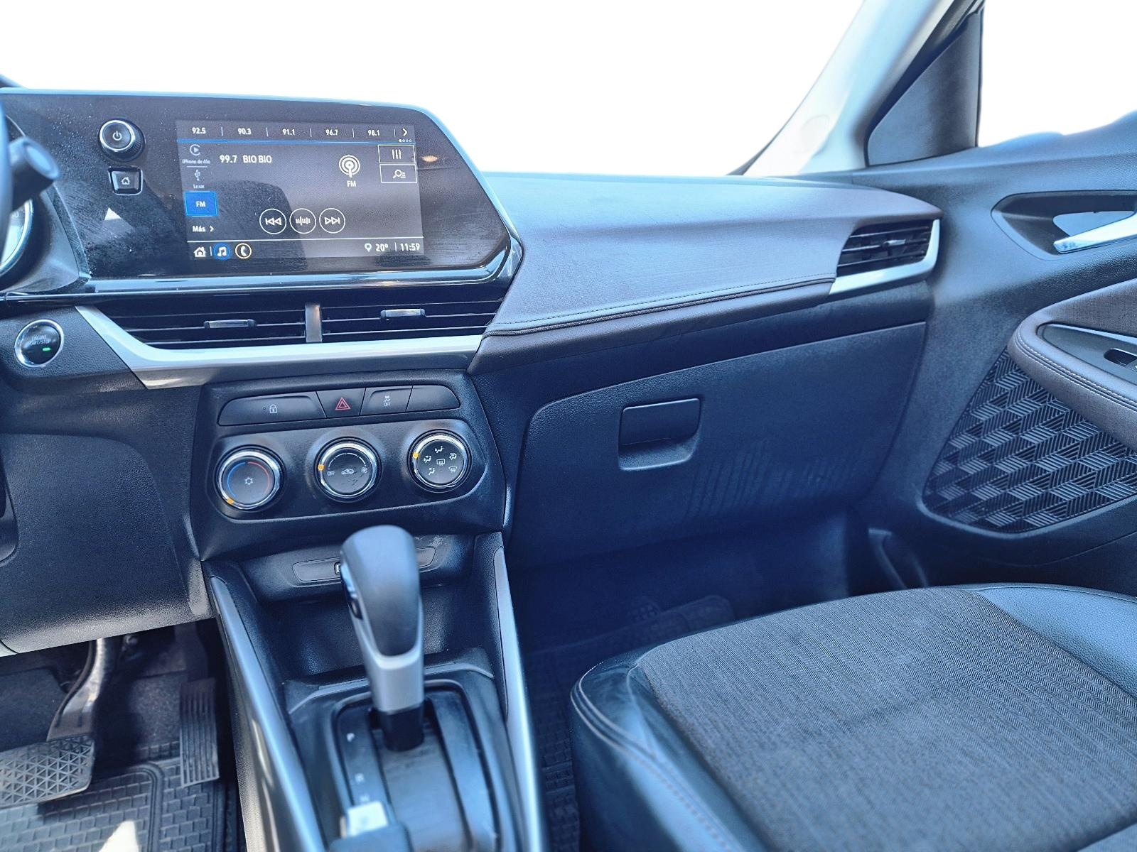 CHEVROLET MONTANA 2023 - Imagen 8 de 12