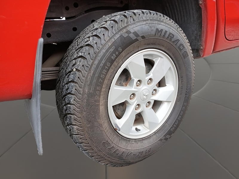 Mitsubishi L200 2022 - Imagen 7 de 12