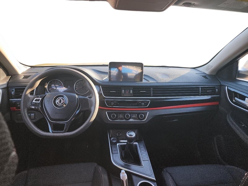 Dongfeng JOYEAR SX6 2022 - Imagen 5 de 12