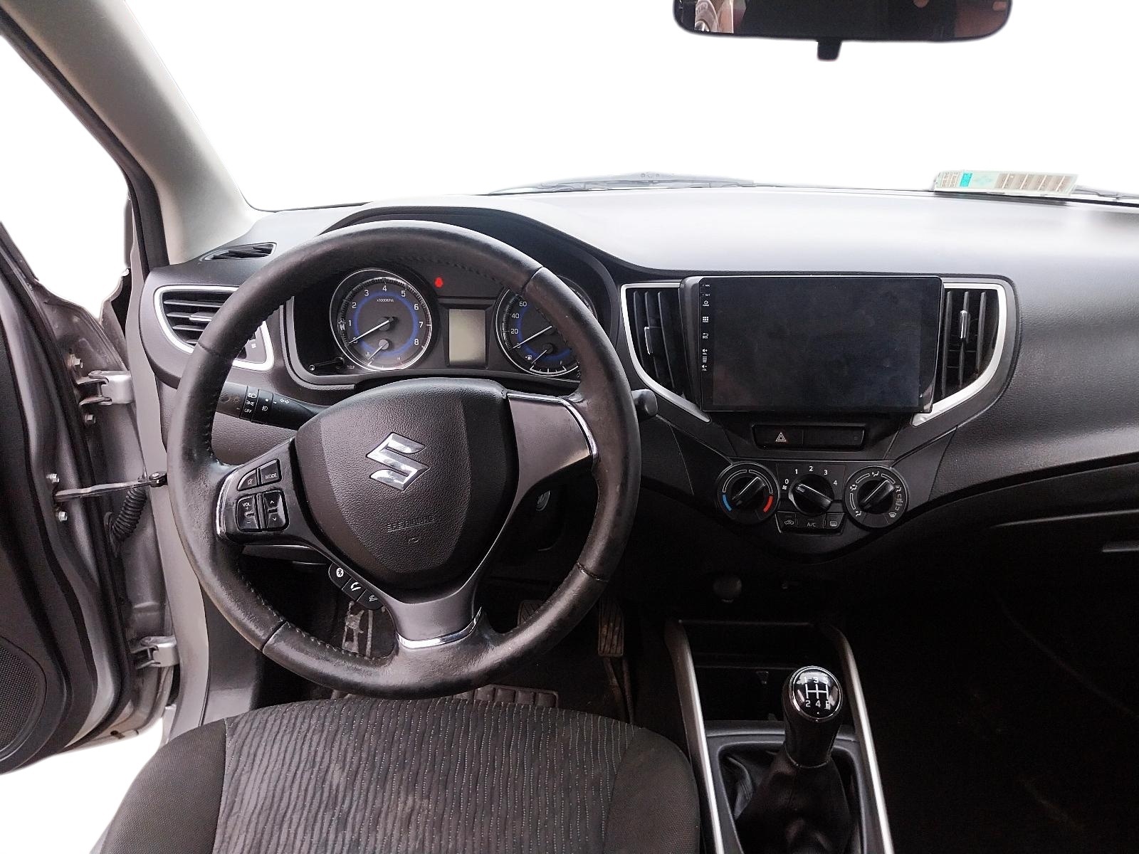 Suzuki BALENO 2019 - Imagen 11 de 12
