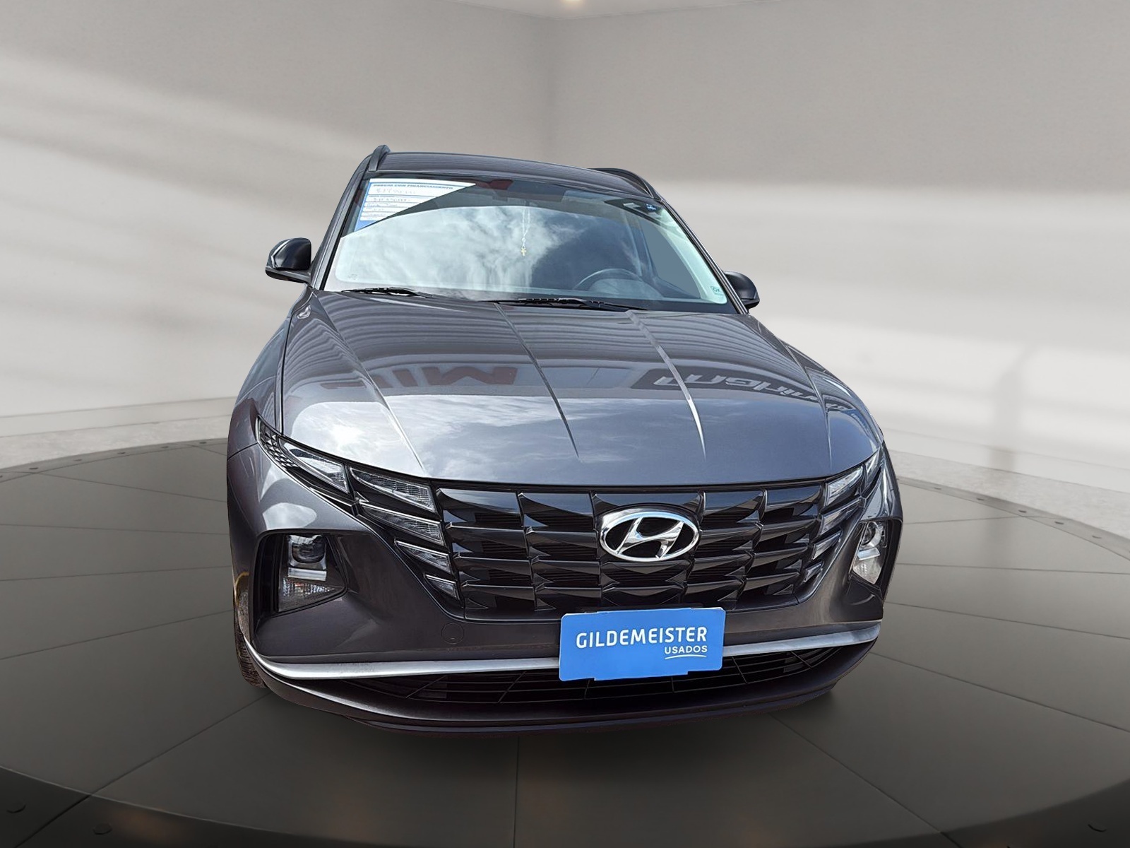 Hyundai TUCSON 2023 - Foto 2 de 12