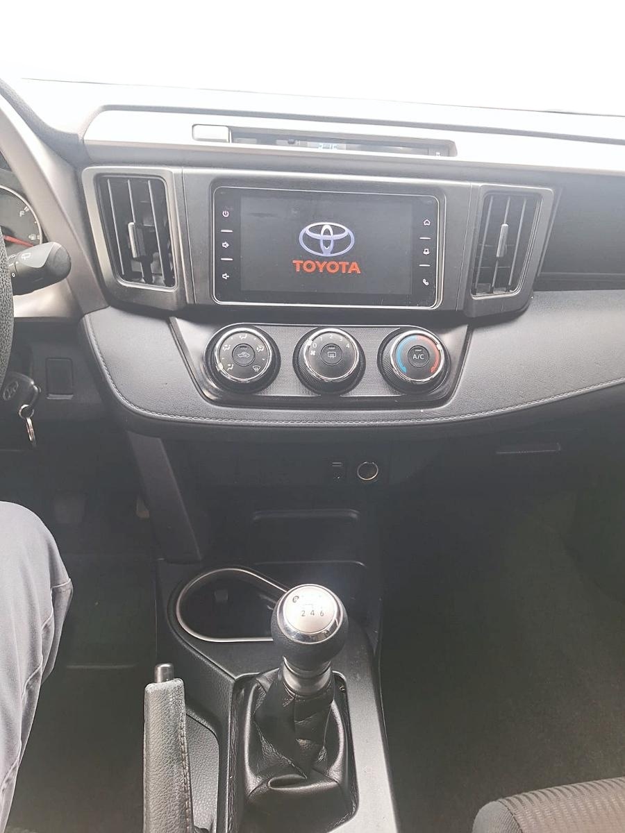Toyota RAV4 2018 - Imagen 8 de 9