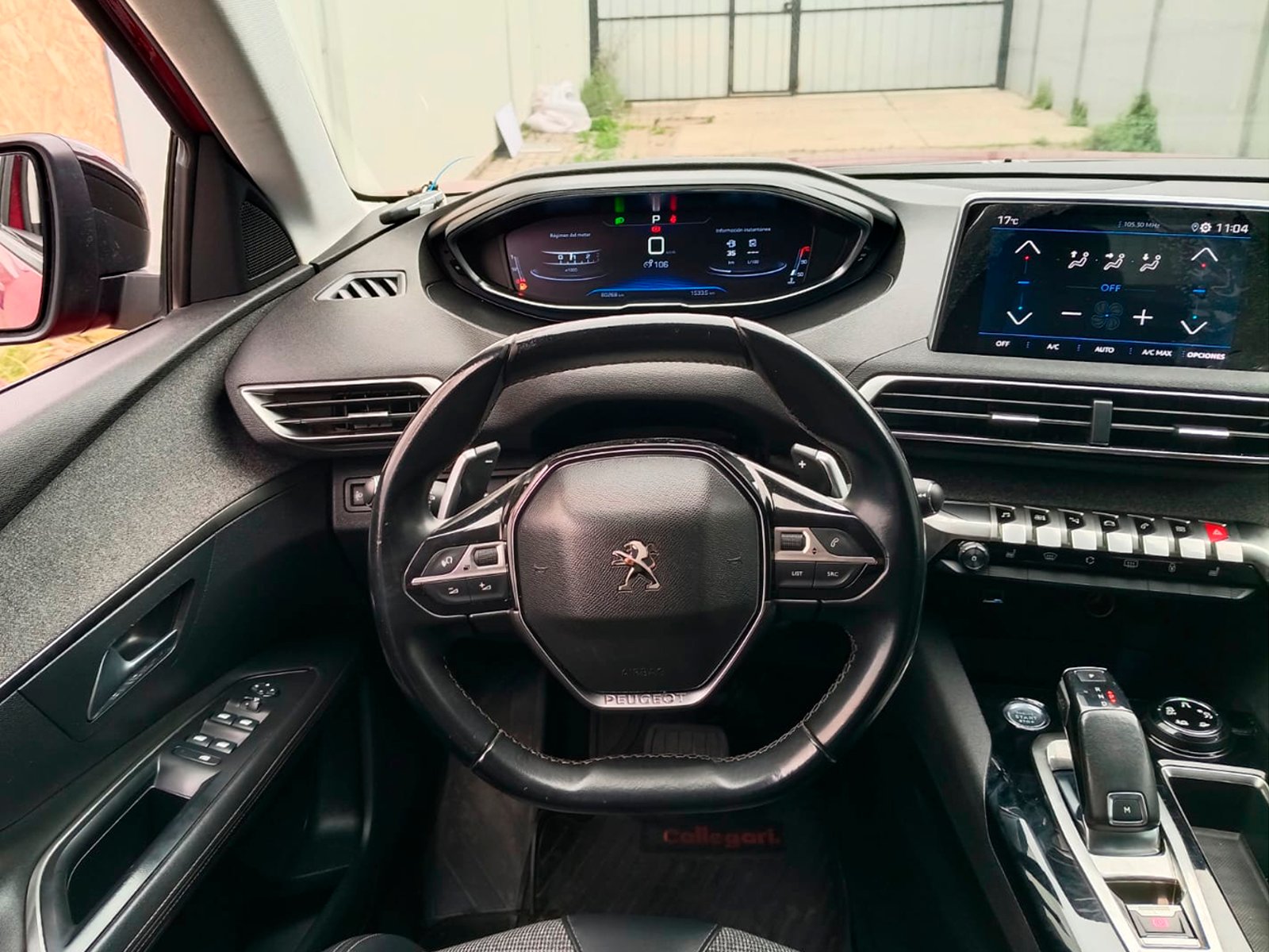 Peugeot 3008 ALLURE 1.6 AUT 2020 - Foto 2 de 9