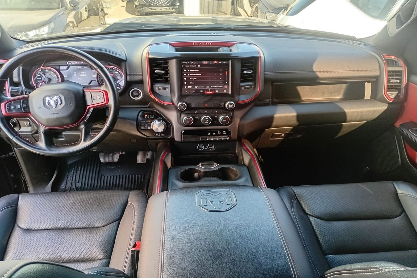 RAM 1500 REBEL CREW DCAB 4X4 5.7 AUT 2022 - Imagen 7 de 12