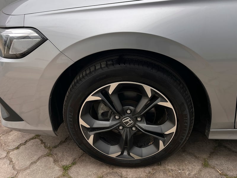 Honda CIVIC TOURING 1.5 AUT 2024 - Imagen 9 de 12