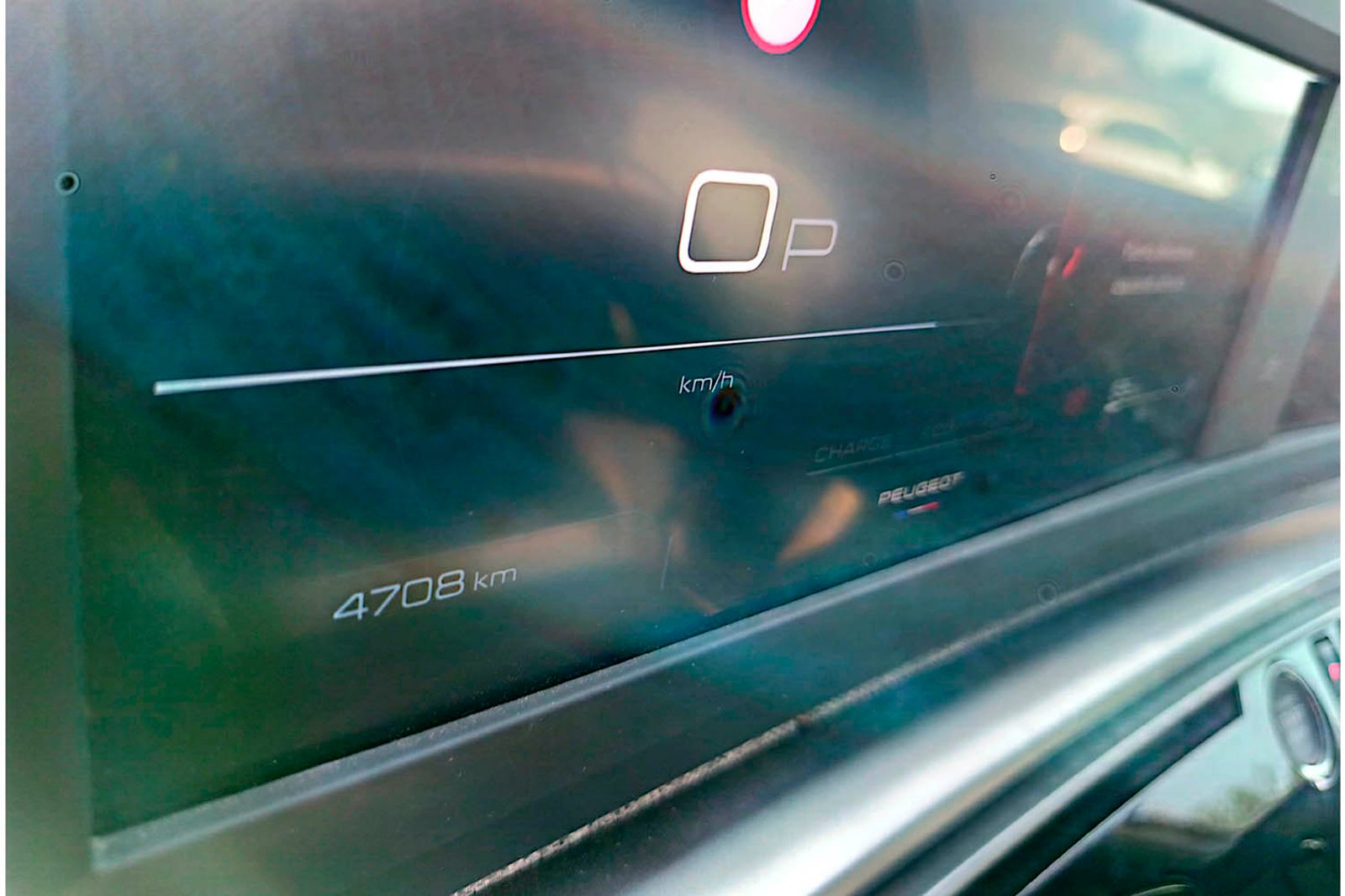 PEUGEOT 3008 ALLURE 1.2 AUT 2025 - Imagen 6 de 12