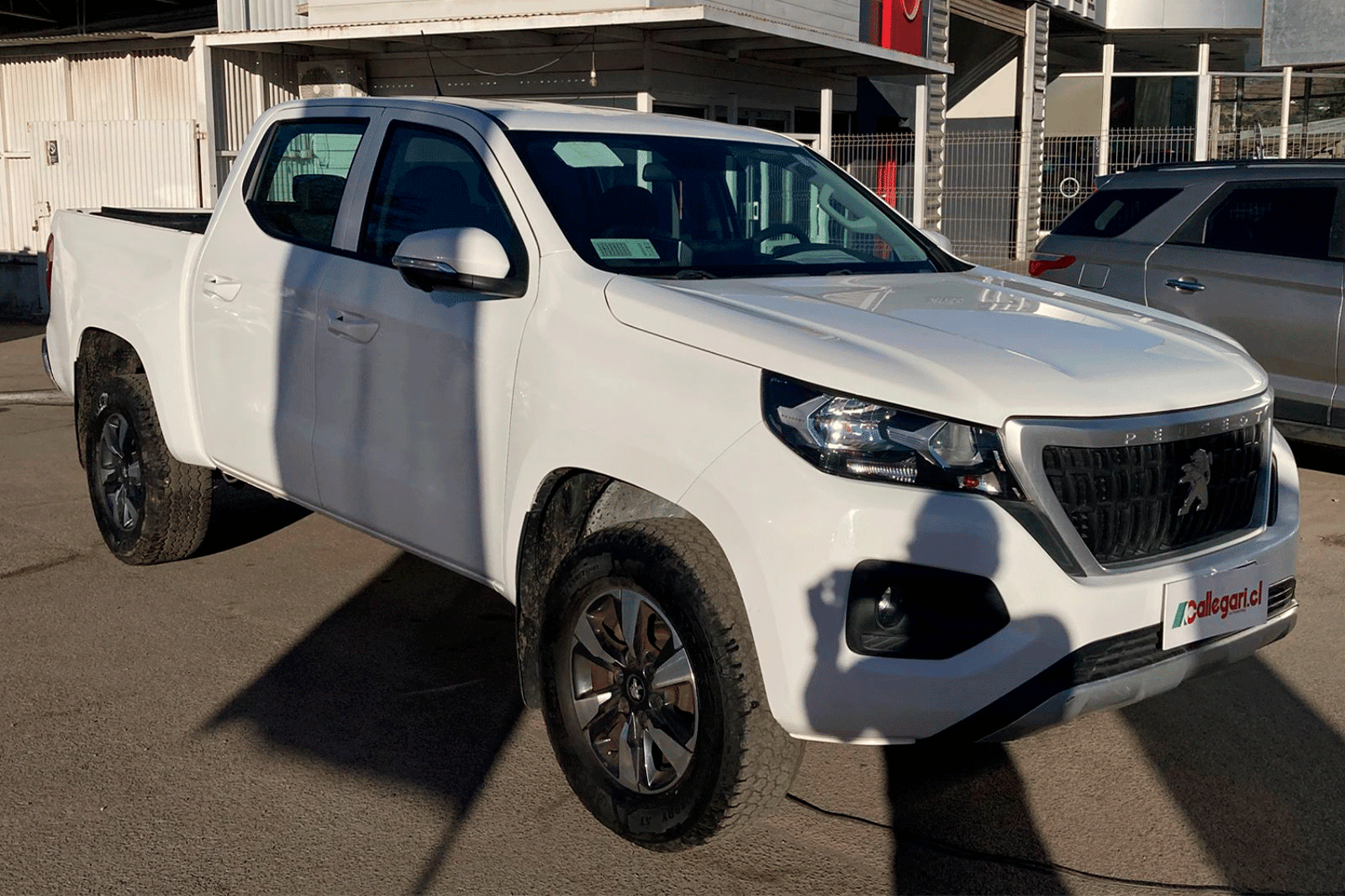 PEUGEOT Landtrek Active BlueHDi 180 4x4 AT 2024 - Imagen 7 de 11