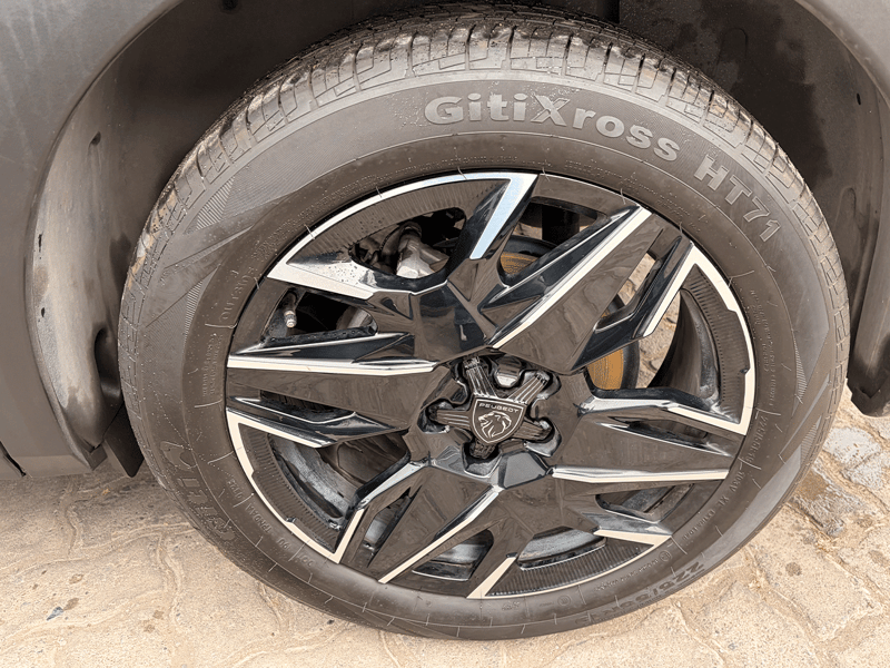 Peugeot New 3008 PREMIERE MHEV 136 eDCT6 2025 - Imagen 10 de 12