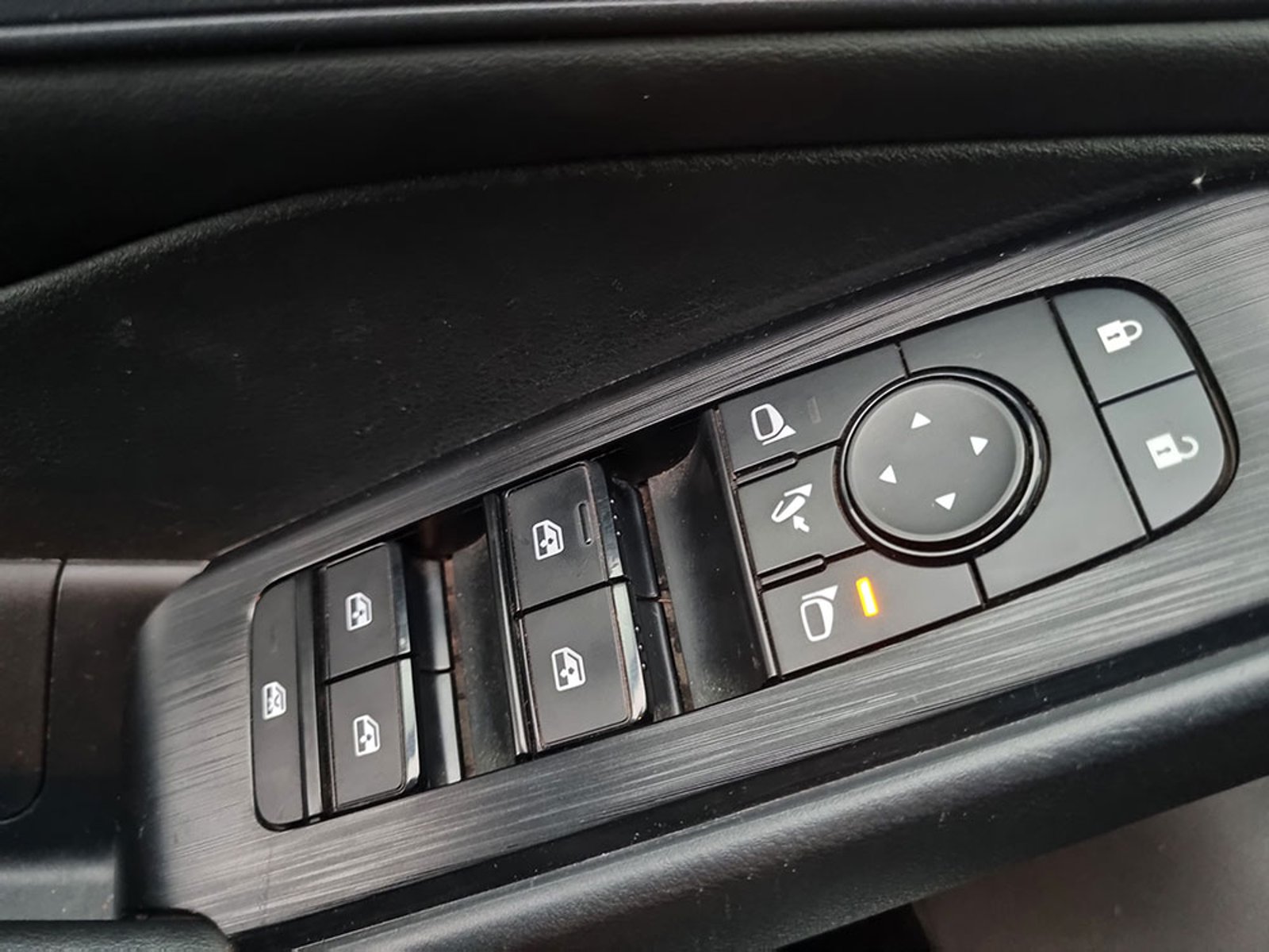 NISSAN QASHQAI TURBO 1.3 2023 - Imagen 7 de 12