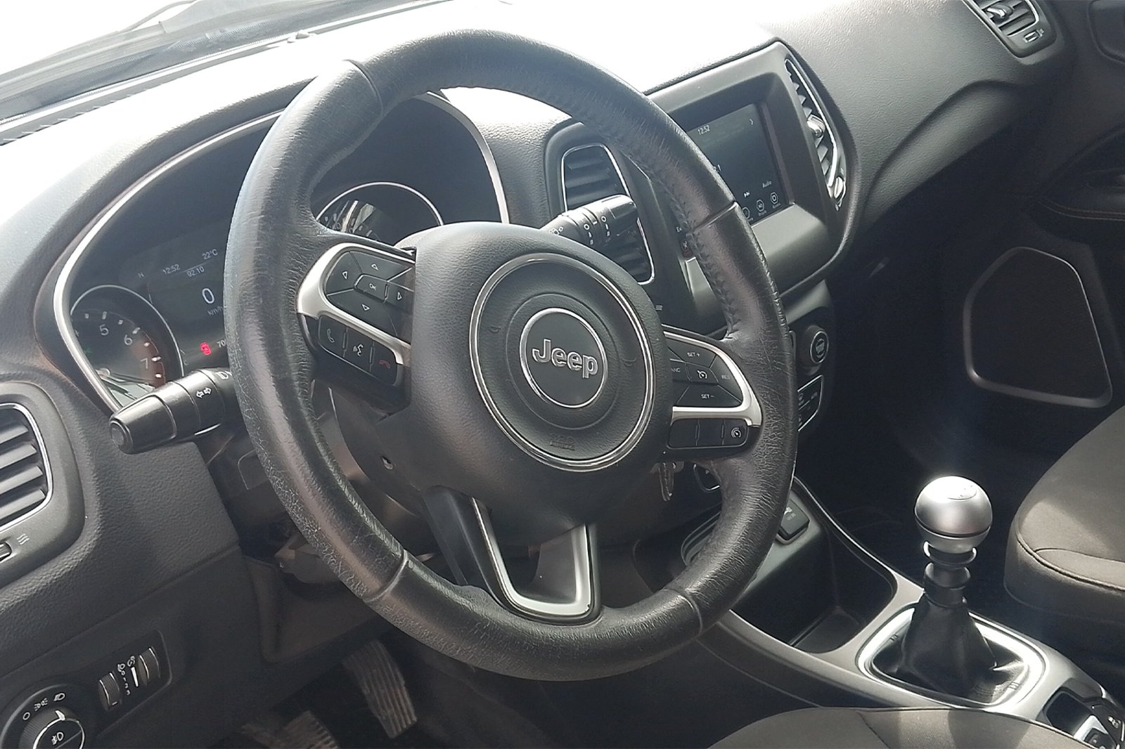 Jeep ALL NEW COMPASS SPORT LX 2.4 2019 - Imagen 4 de 12
