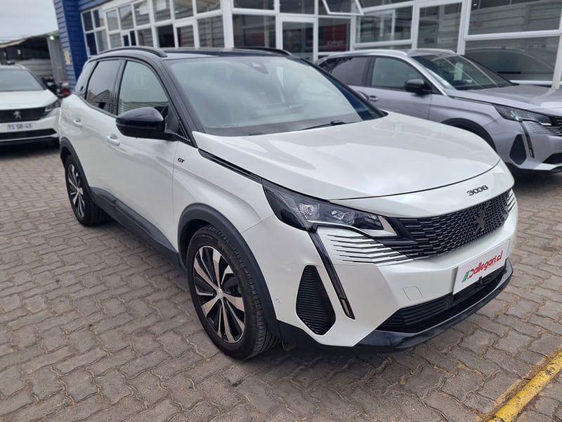 Peugeot 3008 GT Black Pack Puretech 180 EAT8 2025 - Imagen 8 de 12