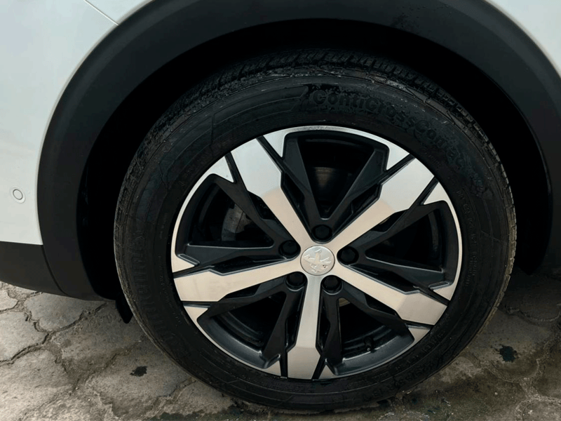 Peugeot 5008 BLUEHDI 130 1.5 AUT 2025 - Imagen 10 de 12