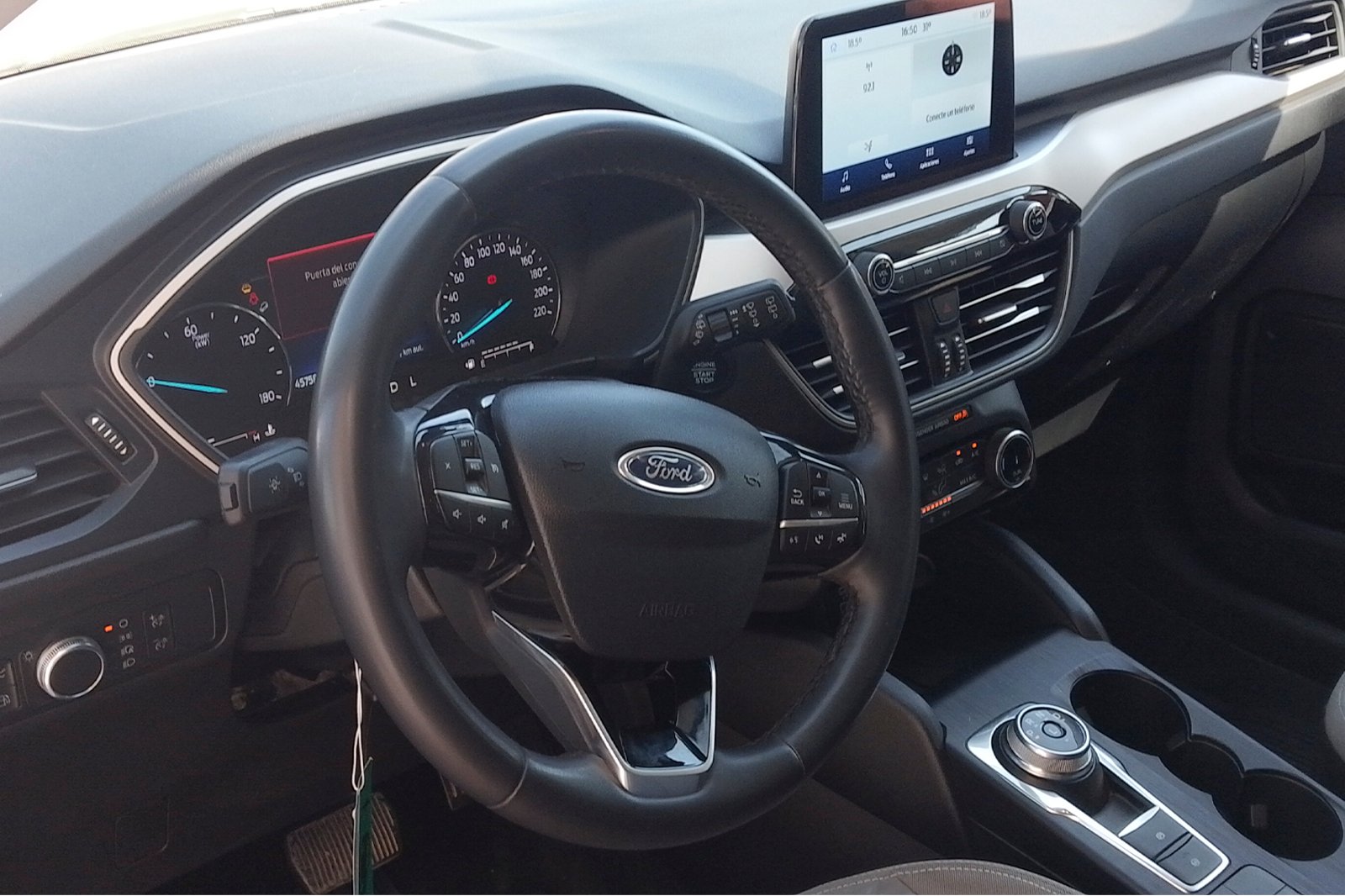 Ford ESCAPE FHEV 2.5 AUT 2023 - Imagen 3 de 11