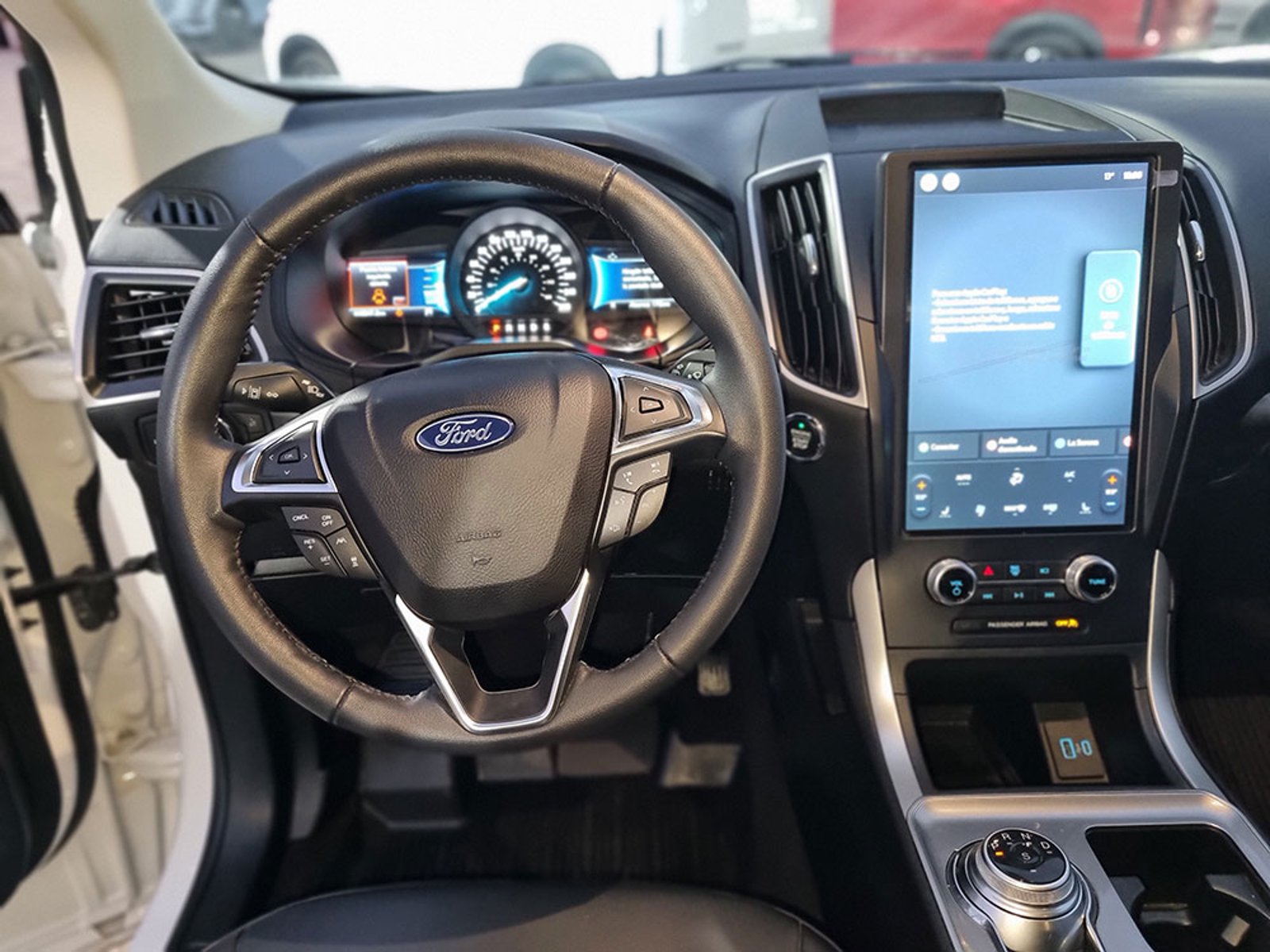 Ford EDGE AWD 2.0 CVT 2024 - Foto 4 de 12