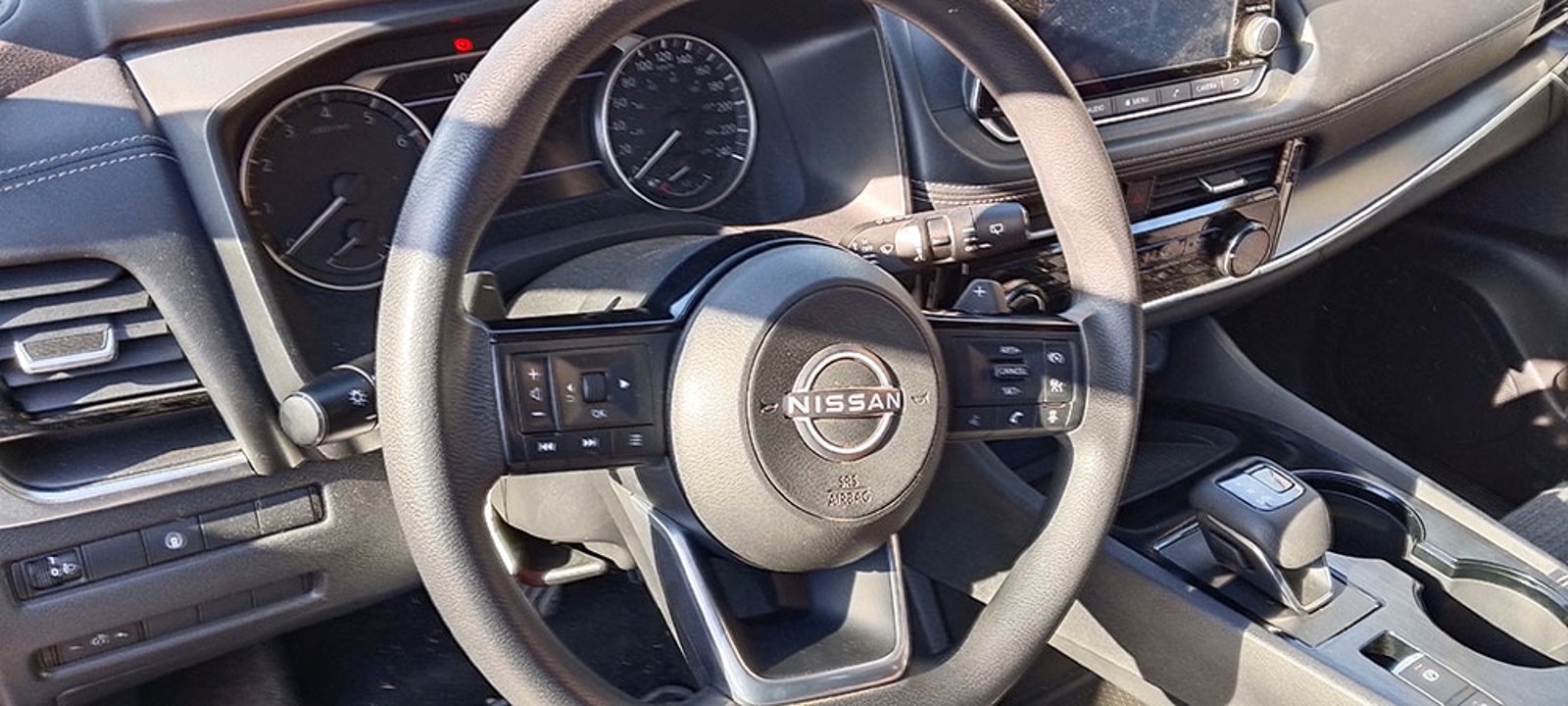 NISSAN X-TRAIL SENSE CVT 3ROW 2023 - Imagen 7 de 12