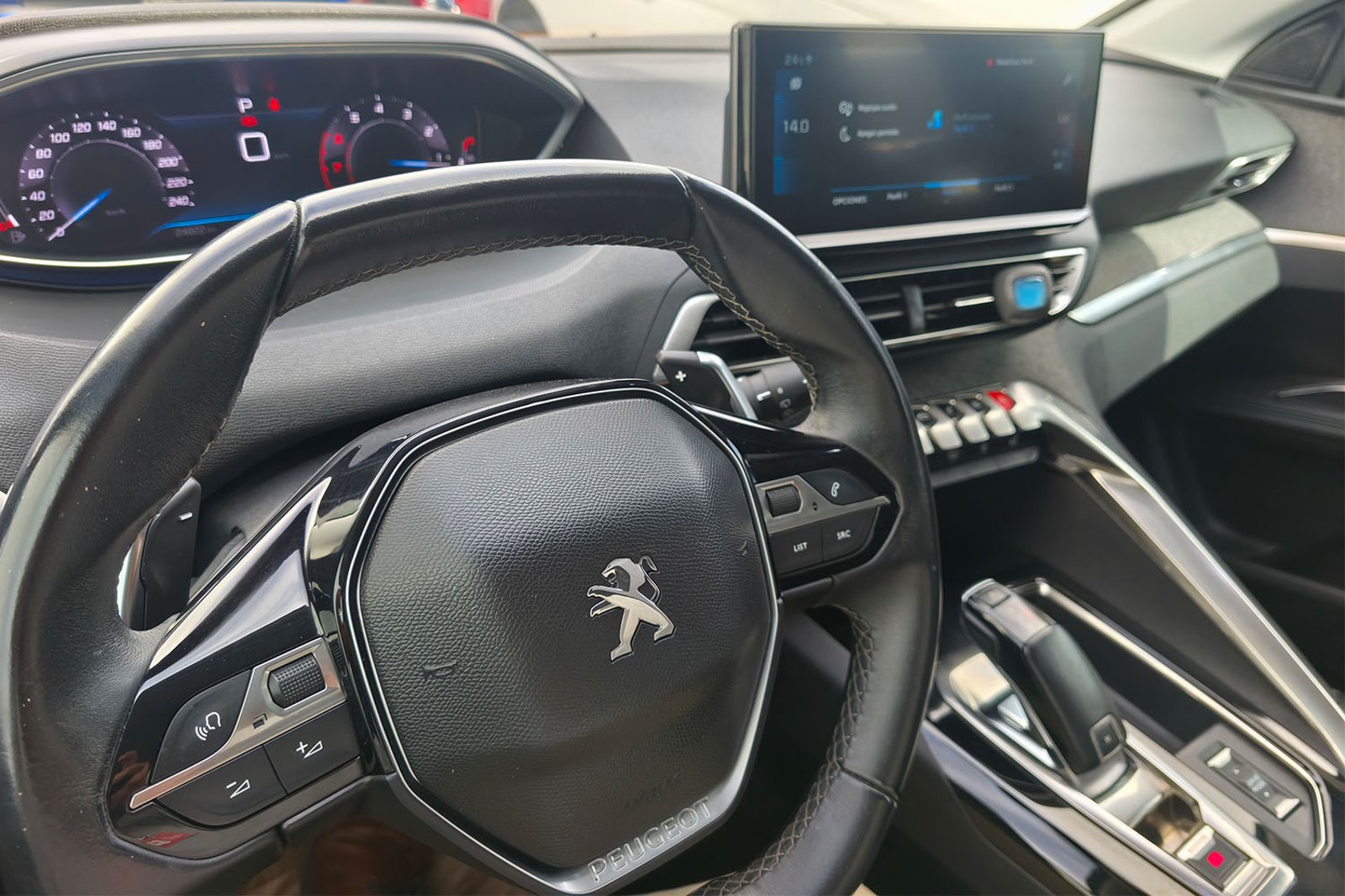 PEUGEOT 3008 THP 165HP 1.6 AUT 2023 - Imagen 4 de 12