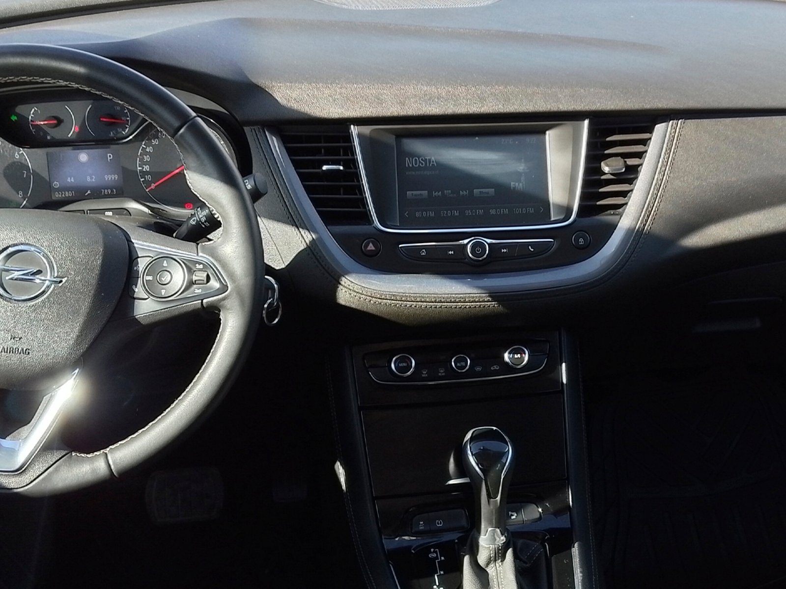 Opel GRANDLAND 1.6 AUT 2020 - Foto 5 de 12